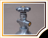 Pressure retention valve